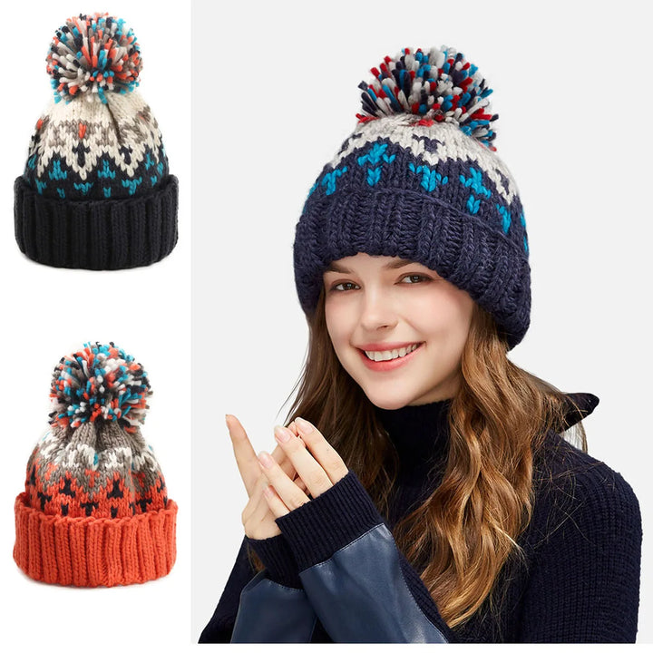 TAMARA™– Snowflake Pom Beanie