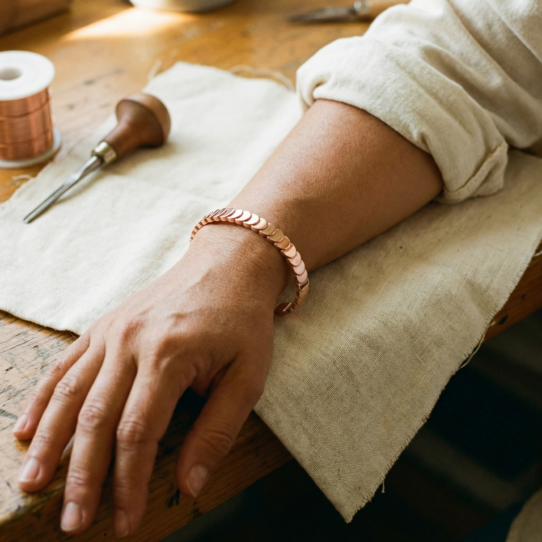 Bracelet en cuivre Tide de Chloé – vue 2