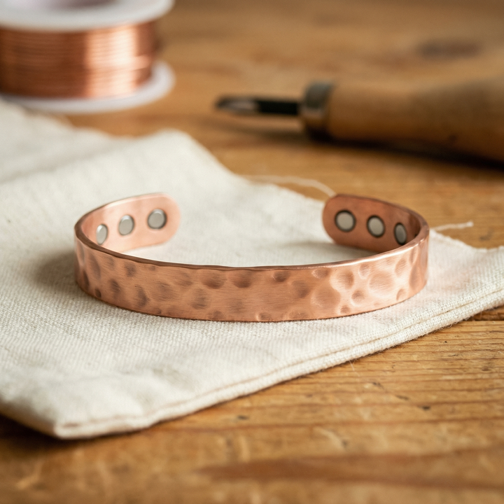 Bracelet en cuivre Lodestone de Chloé