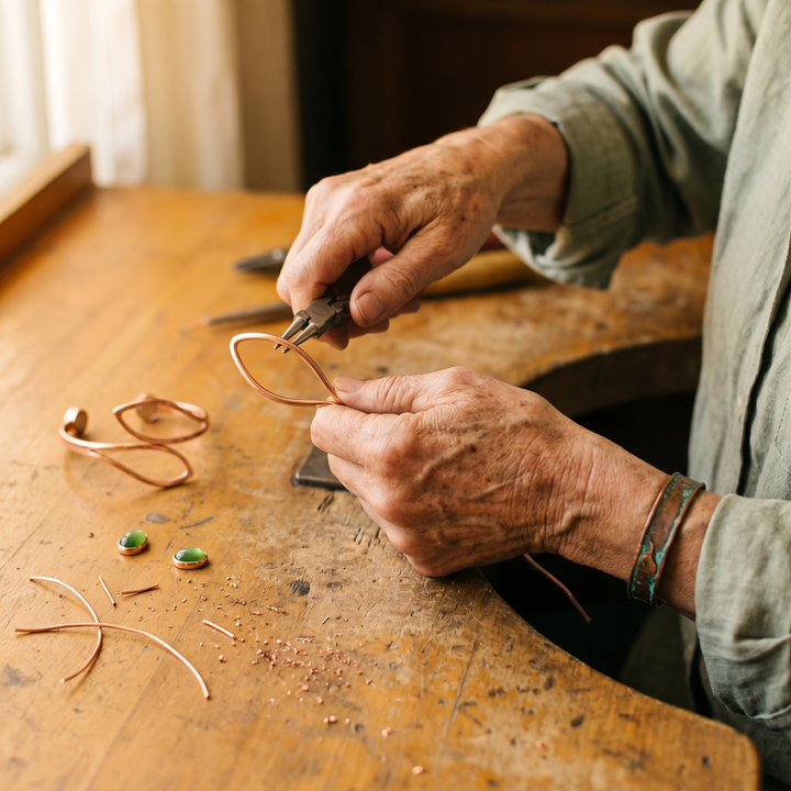 Bracelet en cuivre Opal de Chloé – vue 4