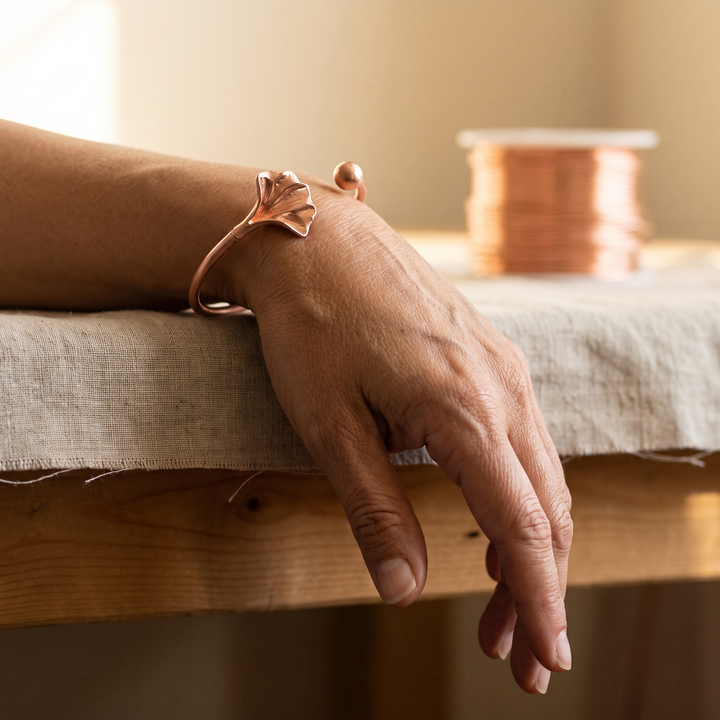 Bracelet en cuivre Shell de Chloé – vue 2